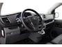 Toyota PROACE Electric Worker Standard Range Navigator Long | Trekhaak | Navigatie | Apple Carplay / Android Auto | Lat om lat | 3-zits | Cruise Control | Airco | Parkeersensoren achter | Camera | Betonplex
