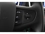 Toyota PROACE Electric Worker Standard Range Navigator Long | Trekhaak | Navigatie | Apple Carplay / Android Auto | Lat om lat | 3-zits | Cruise Control | Airco | Parkeersensoren achter | Camera | Betonplex
