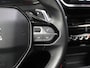 Peugeot 2008 130PK Active Pack | AppleCarPlay/AndroidAuto | Armsteun | Camera | Navigatie | Climate Control | Cruise Control | DAB Radio | LED | AUTOMAAT | LMV | Isofix | Parkeersensoren |