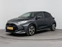 Toyota Yaris 1.5 Hybrid 115 Dynamic | Apple Carplay / Android Auto | Dodehoek detectie | Parkeersensoren voor/achter | Stoel-/stuurverwarming | Adaptive Cruise | Clima | Keyless | Camera | 16 inch