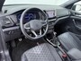 Volkswagen T-Cross 1.0 TSI R-Line | Matrix LED | 18" | Carplay | Parkeerhulp | ACC | Stoelverwarming |