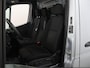 Mercedes-Benz Sprinter 317 CDI | L2 H2 | PRO | AUTOMAAT | ACHTERUITRIJCAMERA | NAVIGATIE | CRUISE CONTROL | BETIMMERDE LAADRUIMTE | DIEP ZWART | 3-ZITS | LICHT -/ REGEN SENSOR