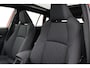 Toyota Corolla Cross Hybrid 140 Dynamic | Panoramadak | Apple Carplay / Android Auto | Dodehoek detectie | Stoel-/stuurverwarming | Parkeersensoren voor/achter | Adaptive Cruise | Clima | Camera | Keyless | 18 inch