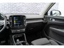 Volvo XC40 T5 Recharge Inscription Expression | Navigatie | Cruise Control | Trekhaak | Stoel-/Stuur-/Voorruitverwarming | Keyless | High Performance Audio | Park Assist | Zitverlenging | Apple CarPlay & Android Auto | 19" LM