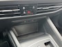 Volkswagen Golf 1.5 eTSI Style / AUTOMAAT/ PARK. SENSOREN + CAMERA/ CRUISE/ NAVI/ APP-CONNECT/ CLIMA/ STOELVERWARMING/ 17'' LMV