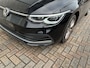 Volkswagen Golf 1.5 eTSI Style / AUTOMAAT/ PARK. SENSOREN + CAMERA/ CRUISE/ NAVI/ APP-CONNECT/ CLIMA/ STOELVERWARMING