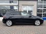 Volkswagen Golf 1.5 eTSI Style / AUTOMAAT/ PARK. SENSOREN + CAMERA/ CRUISE/ NAVI/ APP-CONNECT/ CLIMA/ STOELVERWARMING/ 17'' LMV