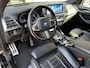 BMW X3 xDrive30e M-Sport All Black Pack Turbo 293 PK / Panodak / Head Up / Apple CarPlay / Laser Led / Leder M-Sport Int M Blauw Stiksels / Navi / 20" M-Sport Velg / NW Prijs € 86512,- / 1e Eigenaar!
