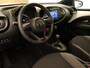 Toyota Aygo X 1.0 VVT-i S-CVT Play - ORIGINEEL NEDERLANDSE AUTO - ACHTERUITRIJ CAMERA - AIRCO - BLUETOOTH - APPLE CARPLAY/ ANDROID AUTO - ADAPTIEVE CRUISE CONTROL - DAB AUDIO