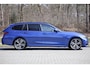 BMW 3-Serie Touring 330i xDrive High Executive M-pakket | Pano | HUD | 19" | Laser | Keyless | Hifi | Camera | DAB | Elektr. stoel + mem | Alarm kl.3 | Etc.
