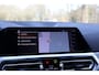 BMW 3-Serie Touring 330i xDrive High Executive M-pakket | Pano | HUD | 19" | Laser | Keyless | Hifi | Camera | DAB | Elektr. stoel + mem | Alarm kl.3 | Etc.
