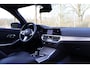 BMW 3-Serie Touring 330i xDrive High Executive M-pakket | Pano | HUD | 19" | Laser | Keyless | Hifi | Camera | DAB | Elektr. stoel + mem | Alarm kl.3 | Etc.