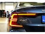 Volvo S60 2.0 Recharge T8 AWD 287kW/390pk Aut8 Inscription PANORAMADAK + HARMAN/KARDON + ADAPT.CRUISE + STOELMASSAGE&-VENTILATIE + 360 CAMERA + STOELVERWARMING + LANE ASSIST + PILOT ASSIST + KEYLESS ENTRY&GO + PARKSENSOREN V&A + 19" LM-VELGEN!!