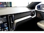 Volvo S60 2.0 Recharge T8 AWD 287kW/390pk Aut8 Inscription PANORAMADAK + HARMAN/KARDON + ADAPT.CRUISE + STOELMASSAGE&-VENTILATIE + 360 CAMERA + STOELVERWARMING + LANE ASSIST + PILOT ASSIST + KEYLESS ENTRY&GO + PARKSENSOREN V&A + 19" LM-VELGEN!!