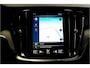 Volvo S60 2.0 Recharge T8 AWD 287kW/390pk Aut8 Inscription PANORAMADAK + HARMAN/KARDON + ADAPT.CRUISE + STOELMASSAGE&-VENTILATIE + 360 CAMERA + STOELVERWARMING + LANE ASSIST + PILOT ASSIST + KEYLESS ENTRY&GO + PARKSENSOREN V&A + 19" LM-VELGEN!!