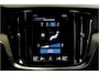 Volvo S60 2.0 Recharge T8 AWD 287kW/390pk Aut8 Inscription PANORAMADAK + HARMAN/KARDON + ADAPT.CRUISE + STOELMASSAGE&-VENTILATIE + 360 CAMERA + STOELVERWARMING + LANE ASSIST + PILOT ASSIST + KEYLESS ENTRY&GO + PARKSENSOREN V&A + 19" LM-VELGEN!!