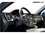 Volvo S60 2.0 Recharge T8 AWD 287kW/390pk Aut8 Inscription PANORAMADAK + HARMAN/KARDON + ADAPT.CRUISE + STOELMASSAGE&-VENTILATIE + 360 CAMERA + STOELVERWARMING + LANE ASSIST + PILOT ASSIST + KEYLESS ENTRY&GO + PARKSENSOREN V&A + 19" LM-VELGEN!!