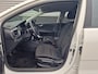 Kia Stonic 1.0 T-GDi MHEV DynamicLine Nieuw geleverd, Dealeronderhouden, 1e eign. Apple Carplay en/of Android auto Navigatie, Achteruitrijcamera