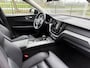Volvo XC60 2.0 T6 PHEV AWD Plus Dark LongeRange Panoramadak|Camera|Leder|Led