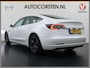 Tesla Model 3 SR+ 325PK AutoPilot Leer Pano-Dak Adaptive Cruise Lmv 18" Camera's Elektr.-Stuur+Stoelen+Spiegels+Geheugen+Easy-Entry+Verwarmde stoelen Park assistent Pdc WIFI Ecc Lane-Assist Speed-Assist Soh 85% Ecc Navi Led DAB Voorverwarmen interieur via App Keyless One-Pedal-Drive 1e Eigenaar Origineel Nederlands Fabrieksgarantie op Accu en Motor tot 28-9-2028/160.000KM