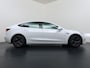 Tesla Model 3 SR+ 325PK AutoPilot Leer Pano-Dak Adaptive Cruise Lmv 18" Camera's Elektr.-Stuur+Stoelen+Spiegels+Geheugen+Easy-Entry+Verwarmde stoelen Park assistent Pdc WIFI Ecc Lane-Assist Speed-Assist Soh 85% Ecc Navi Led DAB Voorverwarmen interieur via App Keyless One-Pedal-Drive 1e Eigenaar Origineel Nederlands Fabrieksgarantie op Accu en Motor tot 28-9-2028/160.000KM