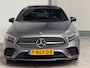 Mercedes-Benz A-klasse 180 AMG PANO l MATRIX l EL-STOEL l SFEER l KEYLESS l SOUND l ORG.NL l DEALER OH l