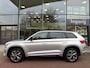 Skoda Kodiaq 1.5 TSI Sportline Business 7p. / Panoramadak / Zwenkbare trekhaak / Fabrieksgarantie t/m 06-2028