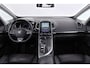 Renault Espace 1.6 TCe Initiale Paris 7p. | Panoramadak | Org NL | 4Control | Camera | Head-Up | Stoelverwarming V+A |