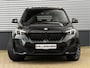 BMW X1 sDrive18i M-Sport Pro - 20 inch - Pano - Memory - Trekhaak - Head-up