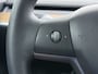 Tesla Model 3 SR Plus 325PK LFP Accu Lmv 19" AutoPilot Leder Pano-dak Adaptive-Cruise Camera's Elektr.-Stuur+Stoelen+Spiegels+Geheugen+Easy-Entry+Verwarmde stoelen Park assistent Pdc WIFI Lane-Assist Speed-Assist SOH 91% Navi LED ACC DAB Voorverwarmen interieur via App Keyless One-Pedal-Drive 1e Eigenaar Origineel Nederlandse Auto Fabrieksgarantie op Accu en Motor tot 08-12-2028/160.000KM