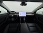 Tesla Model 3 SR Plus 325PK LFP Accu Lmv 19" AutoPilot Leder Pano-dak Adaptive-Cruise Camera's Elektr.-Stuur+Stoelen+Spiegels+Geheugen+Easy-Entry+Verwarmde stoelen Park assistent Pdc WIFI Lane-Assist Speed-Assist SOH 91% Navi LED ACC DAB Voorverwarmen interieur via App Keyless One-Pedal-Drive 1e Eigenaar Origineel Nederlandse Auto Fabrieksgarantie op Accu en Motor tot 08-12-2028/160.000KM