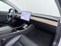 Tesla Model 3 SR Plus 325PK LFP Accu Lmv 19" AutoPilot Leder Pano-dak Adaptive-Cruise Camera's Elektr.-Stuur+Stoelen+Spiegels+Geheugen+Easy-Entry+Verwarmde stoelen Park assistent Pdc WIFI Lane-Assist Speed-Assist SOH 91% Navi LED ACC DAB Voorverwarmen interieur via App Keyless One-Pedal-Drive 1e Eigenaar Origineel Nederlandse Auto Fabrieksgarantie op Accu en Motor tot 08-12-2028/160.000KM