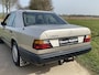 Mercedes-Benz Pullman 200D W124 1986, TREKHAAK, BEKLEDING