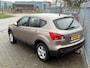 Nissan Qashqai 2.0 Acenta 140PK NL AUTO NAP! NAVI l Camera l Trekhaak l Cruise l MTF-stuur l NIEUWE APK!