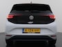 Volkswagen ID.3 First Max 62kWh Pano-Dak Elektr.Stoelen Adap.Cruise Camera Head-Up Matrix-Led Elektr.Stoelen 20"lm Navi Ecc Keyless Advanced SOH 89% Ergo Active Stoelen Stuur+Stoelverwarming Led-a-licht dynamisch Apple Carplay Android Auto Dodehoek detector Origineel Nederlandse Auto € 49.176 nieuw!