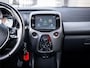 Toyota Aygo 1.0 VVT-i x-play - Automaat l NAP l Camera l App Carplay l Airco