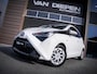 Toyota Aygo 1.0 VVT-i x-play - Automaat l NAP l Camera l App Carplay l Airco