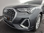 Audi Q3 Sportback 45 TFSI e S Edition | Camera | Trekhaak | AppleCarplay AndroidAuto Navigatie | Stoelverwarming | Matrix LED |