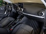 Audi Q2 35 TFSI S Edition / 150pk / Stoelverwarming / Achteruitrij camera / Adaptieve cruise control /