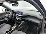 Peugeot 2008 SUV GT Hybrid 145pk Automaat | Navigatie | Rondomzichtcamera | Climate Control | Adaptieve Cruise Control | Full Led koplampen | Parkeersensoren v+a | Keyless | Armsteun | Dodehoeksensor | Draadloze Apple Carplay / Android Auto + telefoonlader | Digitaal instrumentenpaneel | DAB+ radio | Donker getint glas | 17" lichtmetalen velgen |