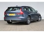Volvo V60 2.0 B4 Core | Adaptieve cruise control | Elektrische uitklapbare trekhaak | Dodehoek-detectie | DAB+ |