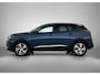 Peugeot 3008 SUV Allure Pack Business 1.6 Plug-in HYbrid 180pk Automaat | Navigatie | Achteruitrijcamera | Climate Control | Keyless | Parkeersensoren v+a | Dodehoeksensor | Cruise Control | Armsteun | Led koplampen | Apple Carplay / Android Auto | Bluetooth | DAB+ radio | Donker getint glas | 18" lichtmetalen velgen |
