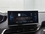 Peugeot 3008 SUV Allure Pack Business 1.6 Plug-in HYbrid 180pk Automaat | Navigatie | Achteruitrijcamera | Climate Control | Keyless | Parkeersensoren v+a | Dodehoeksensor | Cruise Control | Armsteun | Led koplampen | Apple Carplay / Android Auto | Bluetooth | DAB+ radio | Donker getint glas | 18" lichtmetalen velgen |