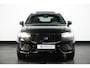Volvo XC60 T6 Plug-in hybrid AWD Plus Black Edition | Luchtvering | Achterbank verwarmd | Achteruitrijcamera | Alarmsysteem