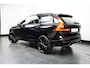 Volvo XC60 T6 Plug-in hybrid AWD Plus Black Edition | Luchtvering | Achterbank verwarmd | Achteruitrijcamera | Alarmsysteem