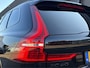 Volvo XC60 T6 Plug-in hybrid AWD Plus Black Edition | Luchtvering | Achterbank verwarmd | Achteruitrijcamera | Alarmsysteem