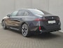 BMW i5 XDrive 40 M Sport Edition 84 kWh 4WD / SOH 96,61%/ VOL LEDER / M Sportpakket Pro / Fabrieksgarantie tot 02-2028  / Elektrische Trekhaak (1500KG) / Harman Kardon / Head-Up Display / Stoelverwarming & Ventilatie / Elektrisch Verstelbare Stoelen /