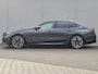 BMW i5 XDrive 40 M Sport Edition 84 kWh 4WD / VOL LEDER / Fabrieksgarantie t/m 04-2028 / SOH 96,61% / Elektrische Trekhaak (1500KG) / Comfort Pack / Innovation Pack / M Sportpakket Pro / Travelpack / Harman/Kardon Audio Systeem /