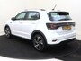 Volkswagen T-Cross 1.0 TSI R-Line | Achteruitrijcamera | Navigatie | Adaptieve cruise control | Digital cockpit Pro | LED Plus verlichting | Climate control | CarPlay |