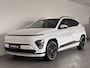 Hyundai Kona Electric Long Range Pure Edition 64.8 kWh Volledig Elektrish, Fiscaal aantrekkelijk, Navigatie , parkeer sensoren V+A Uit voorraad leverbaar!